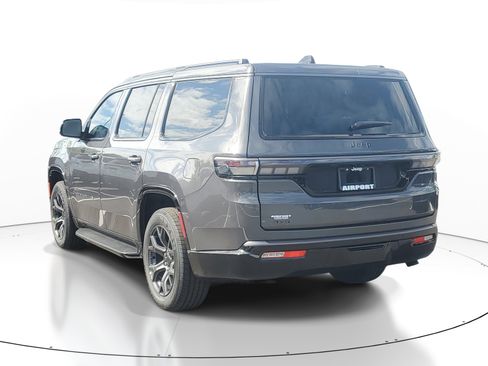 New 2026 Jeep Grand Wagoneer Limited AWD/4WD image 3