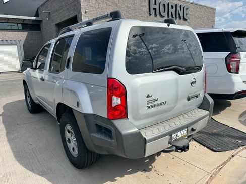 Used 2013 Nissan Xterra X RWD image 3