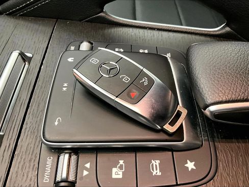 Certified 2022 Mercedes-Benz GLE 350 4MATIC image 12