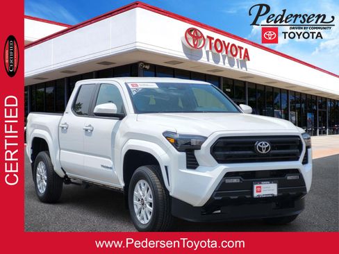 Certified 2024 Toyota Tacoma SR5 AWD/4WD image 1