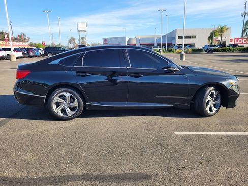 Used 2018 Honda Accord EX-L image 3
