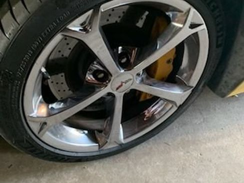 Used 2012 Chevrolet Corvette Grand Sport w/ 4LT Preferred Equipment Group RWD image 6