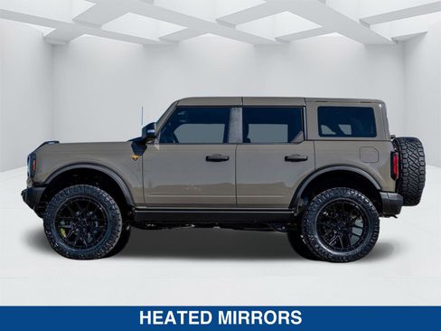 Used 2025 Ford Bronco Badlands AWD/4WD image 6