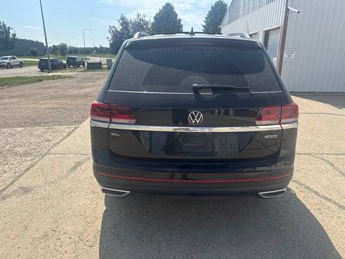 Used 2022 Volkswagen Atlas SEL AWD/4WD image 11