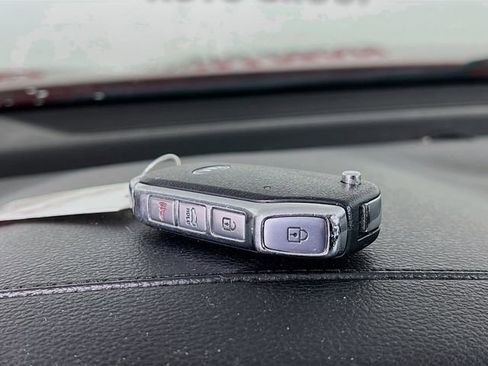 Used 2019 Kia Forte LXS image 12