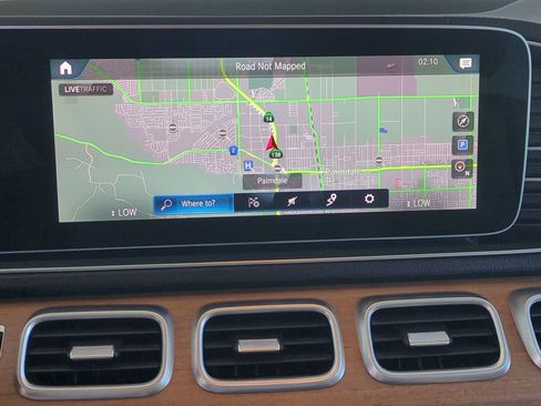 Used 2021 Mercedes-Benz GLS 450 4MATIC image 17