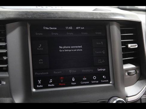 Used 2019 RAM 1500 Big Horn AWD/4WD image 11