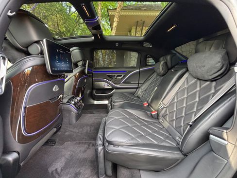 Used 2024 Mercedes-Benz Maybach S 580 4MATIC image 34