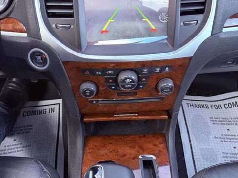 Used 2013 Chrysler 300 w/ Driver Convenience Group image 16