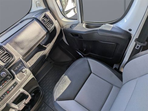Used 2022 RAM ProMaster 2500 w/ Convenience Group image 16