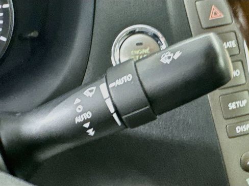 Used 2010 Lexus ES 350 w/ Preferred Accessory Package FWD image 15