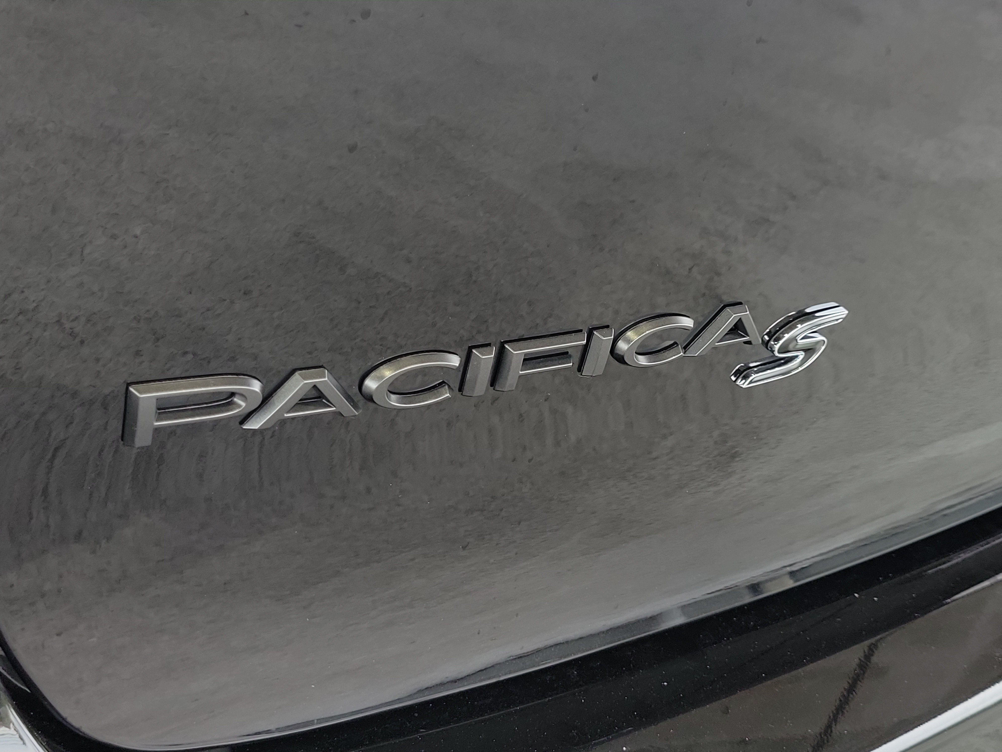 New 2026 Chrysler Pacifica Select w/ S Appearance Package FWD image 7