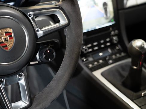 Certified 2019 Porsche 718 Cayman GTS RWD image 24