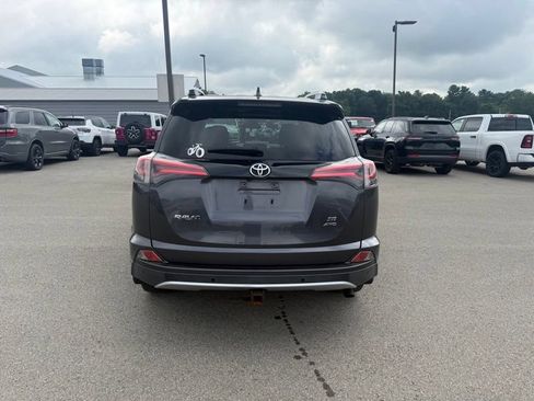Used 2016 Toyota RAV4 SE w/ Advanced Technology Package AWD/4WD image 7