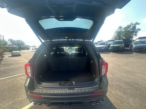 Certified 2023 Ford Explorer ST w/ Equipment Group 401A AWD/4WD image 33