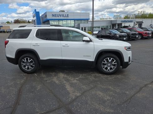 Certified 2023 GMC Acadia SLT AWD/4WD image 2