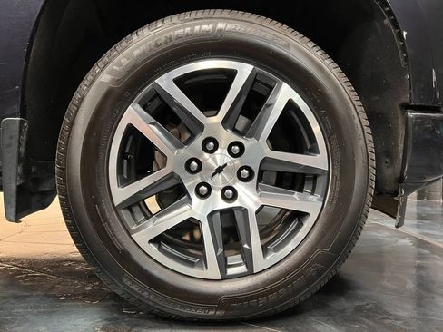 Used 2022 Chevrolet Silverado 1500 LTZ image 26