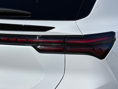 New 2026 Chevrolet Equinox EV LT w/ LPO, Blackout Package image 26