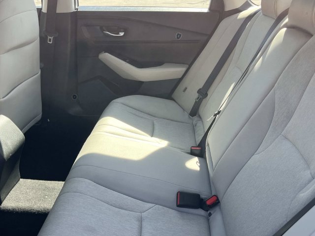 Used 2024 Honda Accord LX image 18