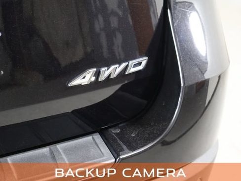 Used 2025 Ford Explorer Active w/ Active Comfort Package AWD/4WD image 10