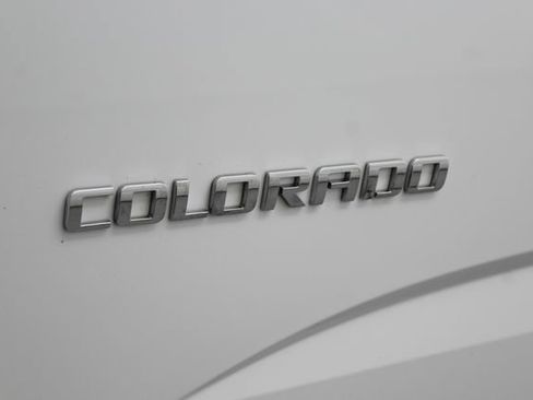 Used 2017 Chevrolet Colorado W/T RWD image 20