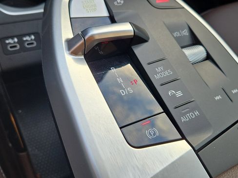 Certified 2023 BMW X1 xDrive28i w/ Premium Package image 16