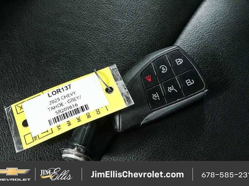 Certified 2025 Chevrolet Tahoe LT RWD image 40
