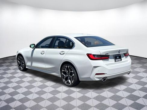 Certified 2025 BMW 330i xDrive Sedan w/ Premium Package AWD/4WD image 3