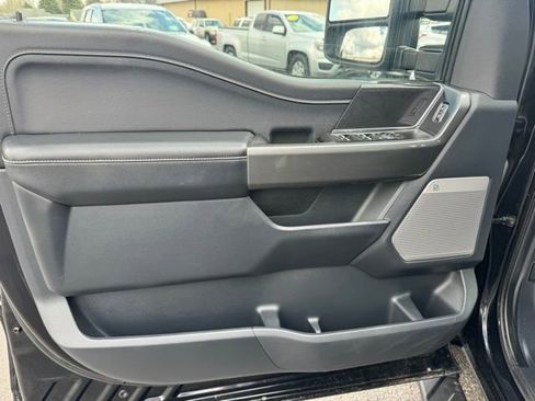 Used 2022 Ford F150 XLT w/ Equipment Group 302A High AWD/4WD image 18