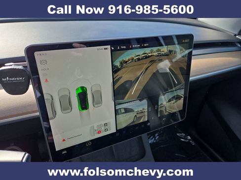 Used 2021 Tesla Model Y Long Range image 17