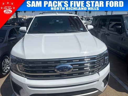Used 2020 Ford Expedition XLT w/ Equipment Group 202A AWD/4WD image 2
