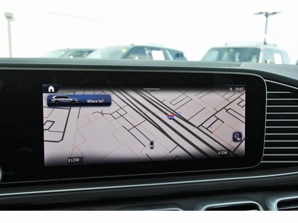 Used 2024 Mercedes-Benz GLS 450 4MATIC image 24