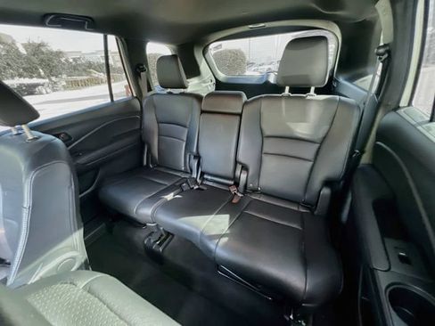 Used 2022 Honda Passport EX-L image 27
