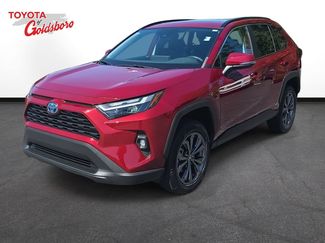 Used 2022 Toyota RAV4 XLE Premium AWD/4WD video 1