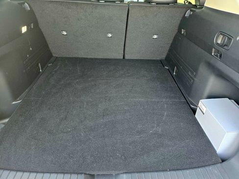 Used 2025 MAZDA CX-50 AWD 2.5 S w/ Cargo Package image 32