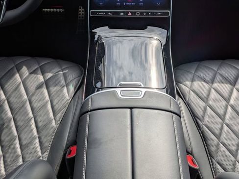 Used 2024 Mercedes-Benz S 580 4MATIC Sedan image 19