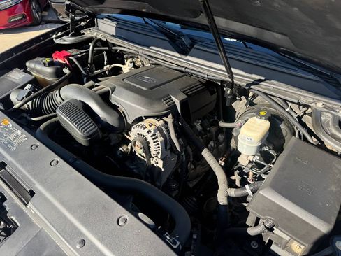 Used 2012 Chevrolet Tahoe LTZ image 38