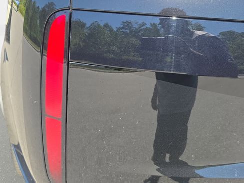 Used 2025 Land Rover Range Rover Long Wheelbase SE image 37