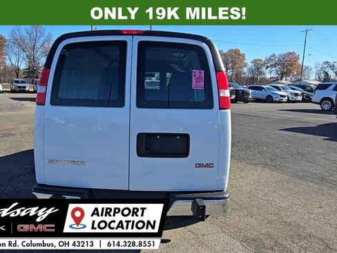 Used 2024 GMC Savana 2500 w/ Driver Convenience Package image 7