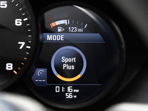 Used 2025 Porsche 718 Cayman image 70