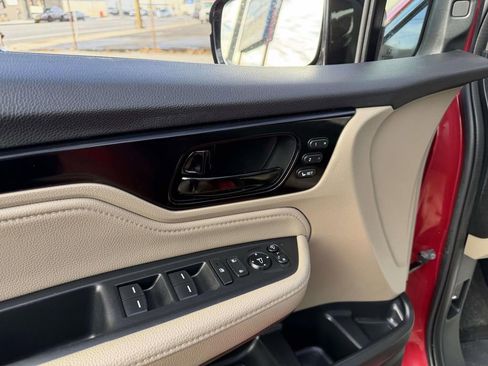 Used 2023 Honda Odyssey Elite image 41