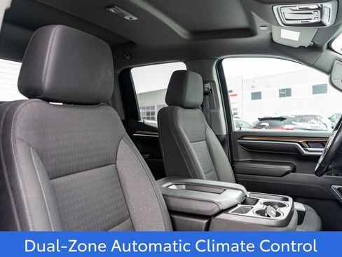 Used 2022 Chevrolet Silverado 1500 LT image 12