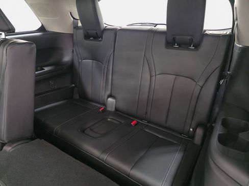 Certified 2026 INFINITI QX60 Luxe w/ Cargo Package AWD/4WD image 34