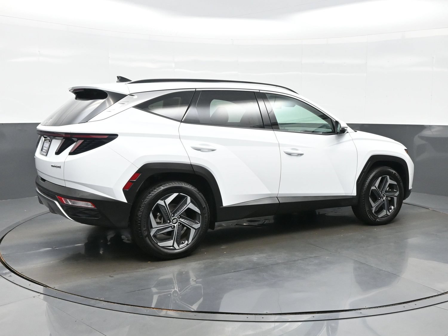Certified 2024 Hyundai Tucson Limited AWD/4WD image 6