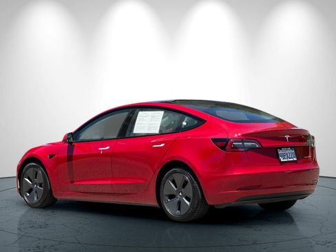 Used 2022 Tesla Model 3 Long Range AWD/4WD image 6