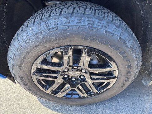Used 2025 Chevrolet Silverado 1500 Custom w/ Turbomax Blackout Package RWD image 6