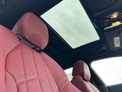 New 2026 BMW 530i 530i w/ Premium Package image 17