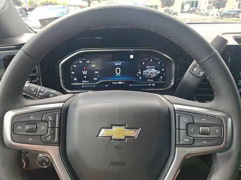 Certified 2023 Chevrolet Silverado 1500 LT AWD/4WD image 19