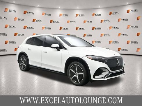 Used 2023 Mercedes-Benz EQS 580 4MATIC SUV image 7