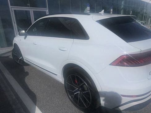 Used 2020 Audi Q8 Prestige AWD/4WD image 2